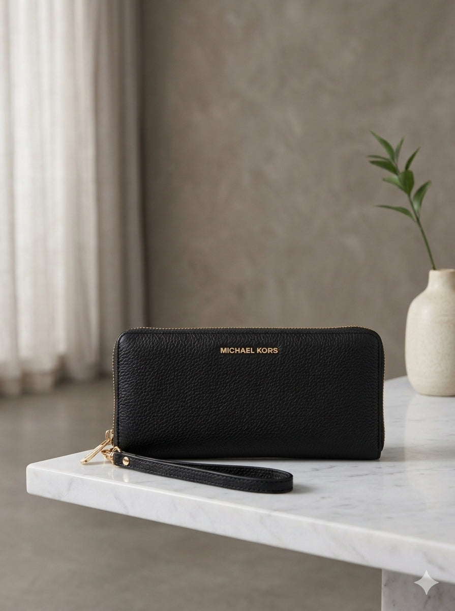 Michael Kors Jet Set Travel Large Pebbled Leather Wristlet